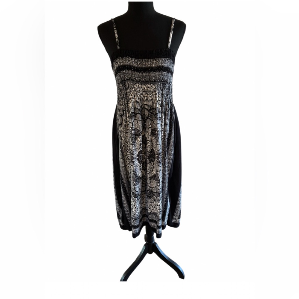 India Boutique Black and White Sun Dress